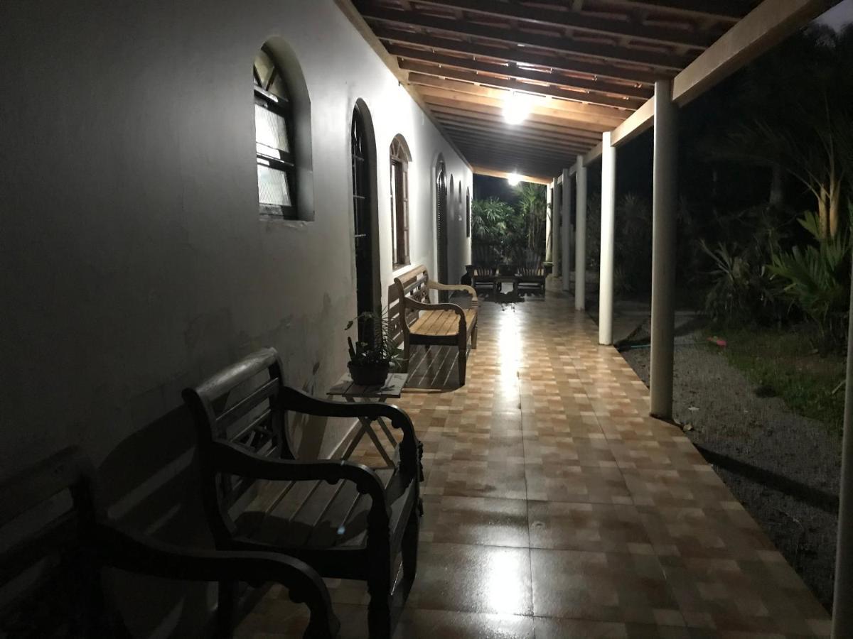 Suites Proximo Ao Rio Jaguareguava Em Bertioga Exterior photo
