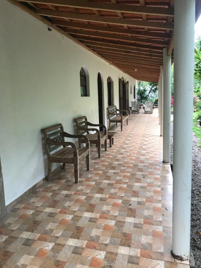 Suites Proximo Ao Rio Jaguareguava Em Bertioga Exterior photo