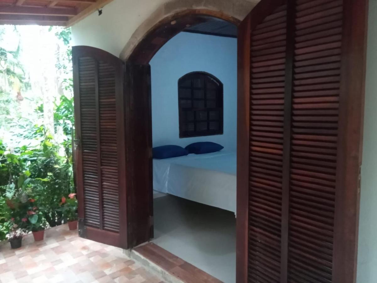 Suites Proximo Ao Rio Jaguareguava Em Bertioga Exterior photo